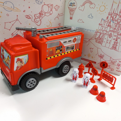 Camion Rosso Pompieri Con Omini E Segnali  