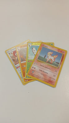 4 Carte Pokemon Rare  