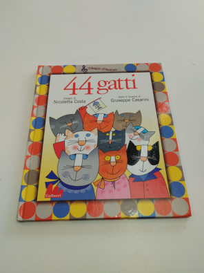 44 Gatti Nicoletta Costa Libro Con Cd Audio  
