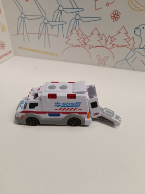 Ambulanza Con Barella  