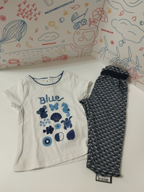 Completo Bimba 12 Mesi Obaibi T-shirt Bianca Mare + Pantaloni Blu Bianchi  
