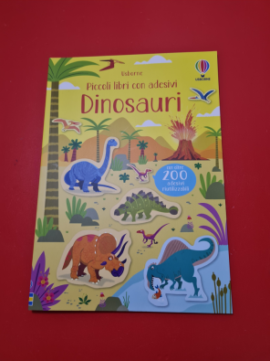 Dinosauri. Ediz. a colori - Robson Kirsteen