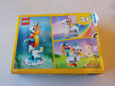 LEGO Creator 31140 Unicorno Magico con Arcobaleno  