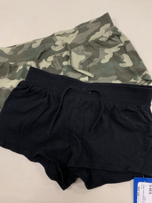 Coppia Shorts Bimba 8 Anni Verde Camouflage + Nero  