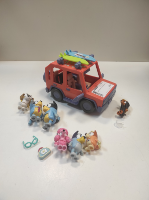 Jeep Bluey Con Personaggi  