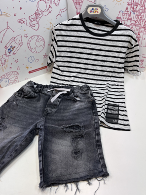 Completo Boy 10-12 A Circa Sisley T Shirt + Bermuda Jeans   