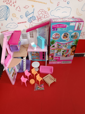 Barbie - Casa di Malibu Con Accessori   