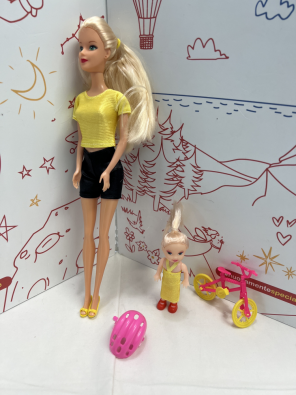Bambolina Tipo Barbie Con Bimba   