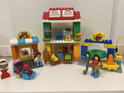 Lego Duplo 10836 Town Grande Piazza in Città  